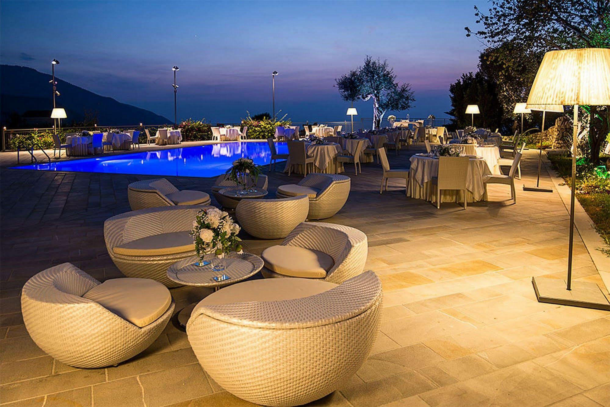 San Lorenzo - Hotel & Spa Lettere Екстериор снимка